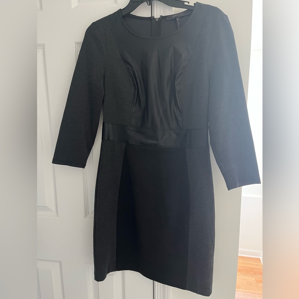 BCBGMaxAzria Black 3/4 Sleeve Sheath Dress